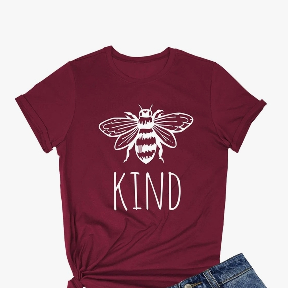 Burgundy Bee Graphic T-Shirt